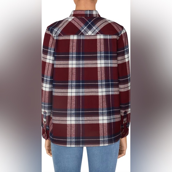 Cabelas Plaid Flannel Button Down Shirt / Medium - Picture 4 of 9